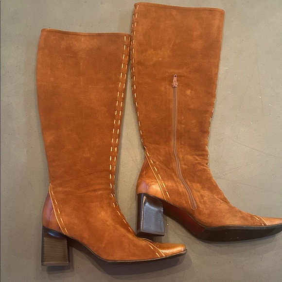 Italian Shoemakers Shoes - Made In Italy Camel Tan Brushed Suede and Leather High Calf Heeled Boots